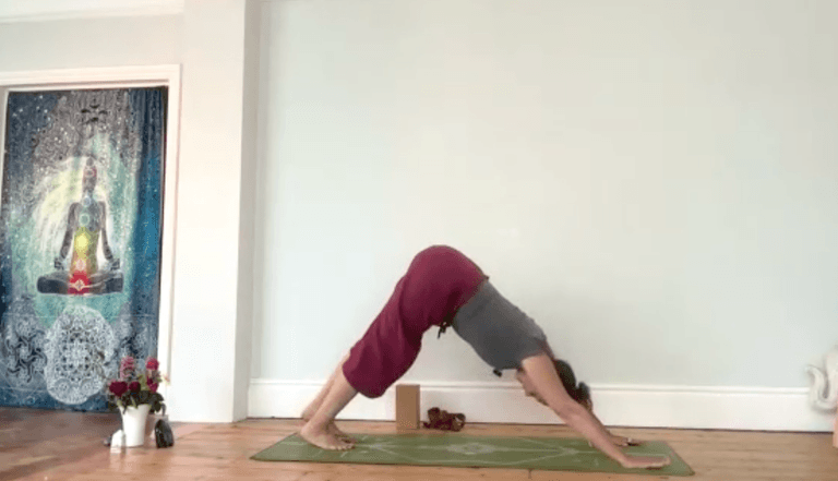 FLOW YOGA: Open Your Heart