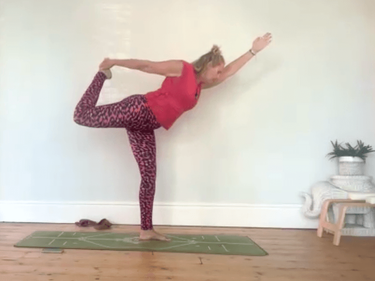FLOW YOGA: Move Patterns from the Mind