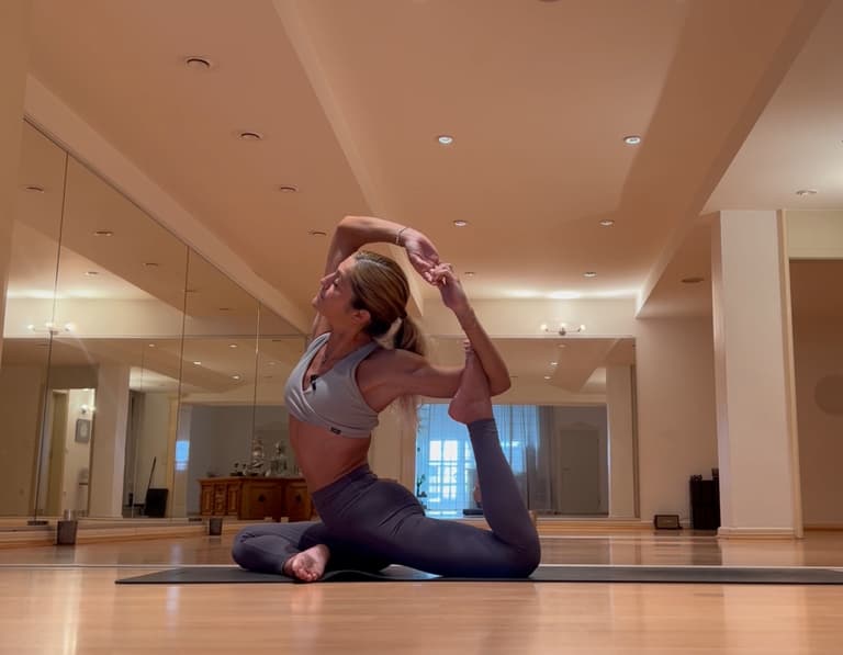 Fluid Flowing into Opening - Options: Mermaide pigeon, Forearm stand (Intermediate)