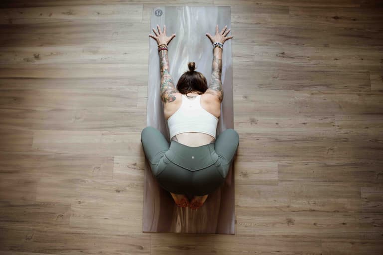 10 minute yin- flow & release