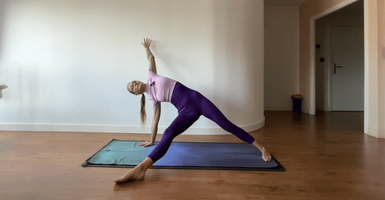 Slow Flow: Rozluźnienie bioder i energetyzująca pranajama Puraka