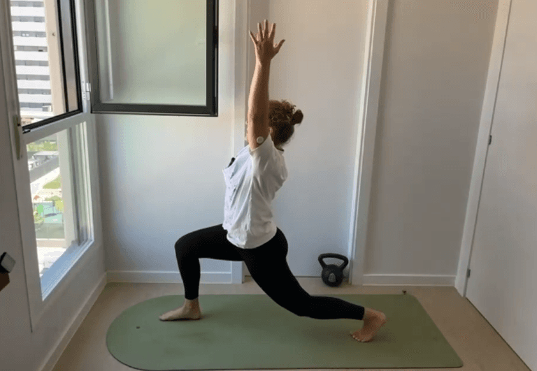 54 Minutos Vinyasa GUIADA en vivo por zoom