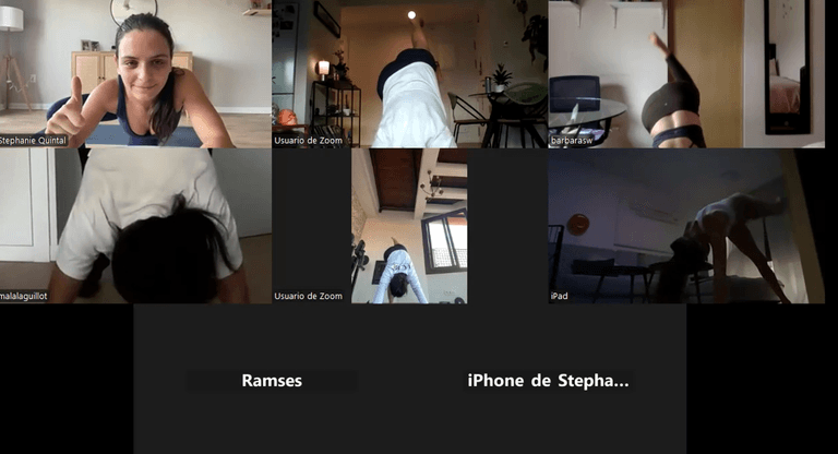 1 Hora de Vinyasa con Stephanie y Fabiana