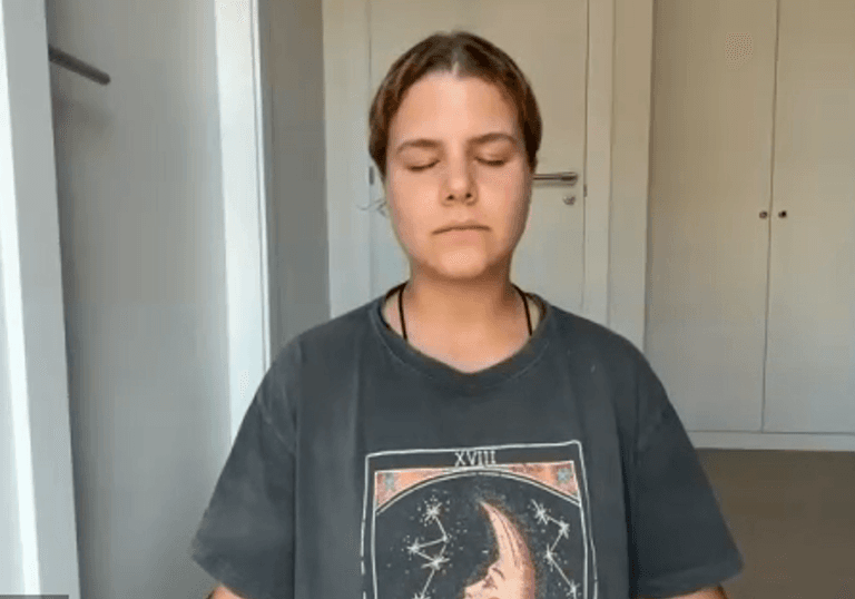 20 Minutos Meditación Vipassana juntas en vivo  por zoom